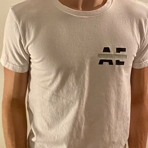 AE Active Flex White Graphic Shirt